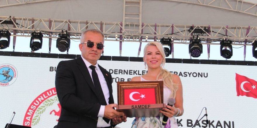 SAMDEF Bursa’da Gövde Gösterisi Yaptı