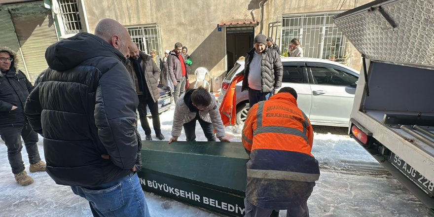 Samsun’da Yaşlı Çift Sobadan Zehirlenerek Hayatını Kaybetti