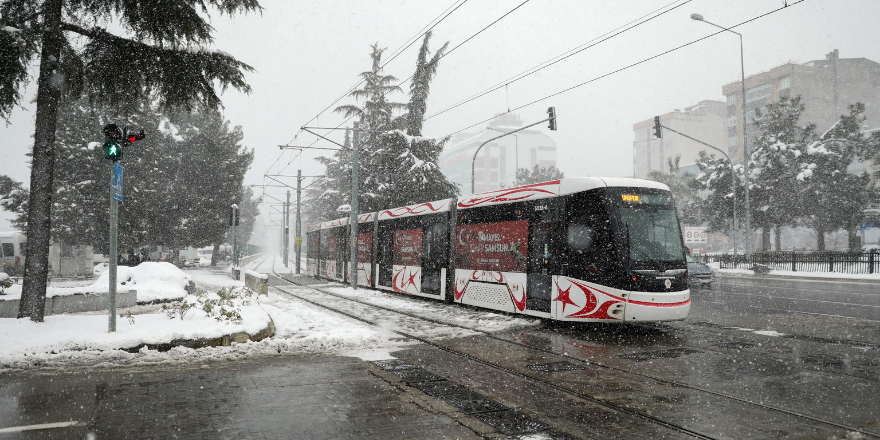 Samsun'da Karla Mücadelede Kesintisiz Ulaşım