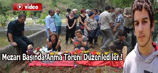 SURUÇ'TAKİ SALDIRIDA ÖLEN MERT MEZARI BAŞINDA ANILDI