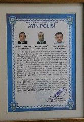 Kenevir Bitkisini Bulan Trafik Polisleri Ayın Polisi Seçildi