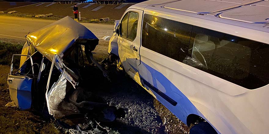 Sinop’ta 2 kişinin öldüğü kazada minibüs şoförü tutuklandı