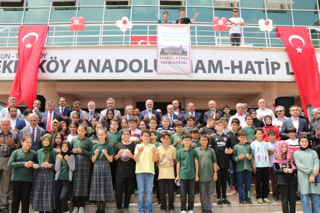 Tekkeköy Anadolu İmam Hatip Lisesi Uygulama Camii’nin temeli atıldı