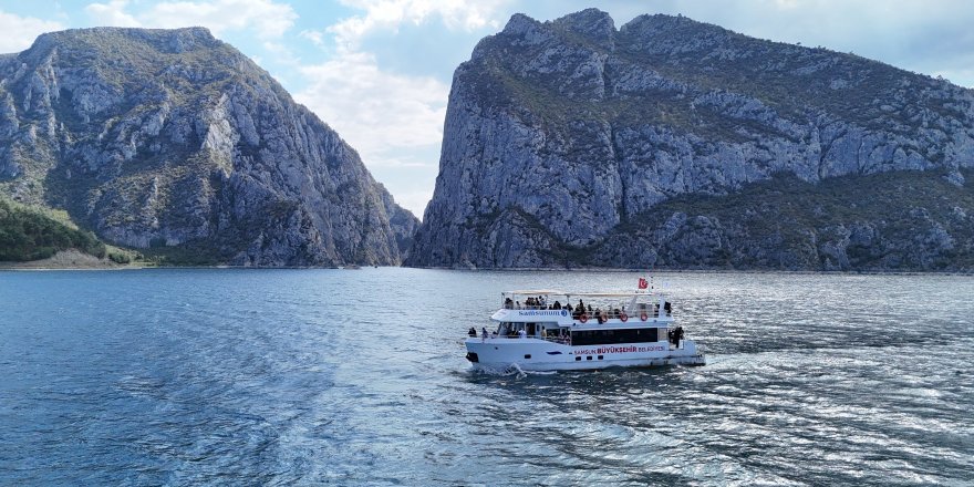 Şahinkaya Kanyonu'nu Bu Yaz 75 Bin Kişi Ziyaret Etti