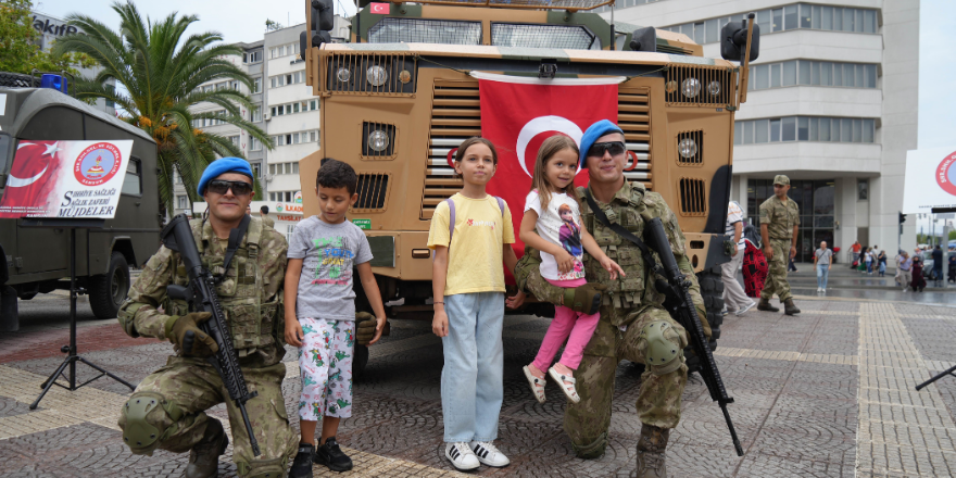 Samsun'da TSK'nın Zafer Bayramı Programına Yoğun İlgi