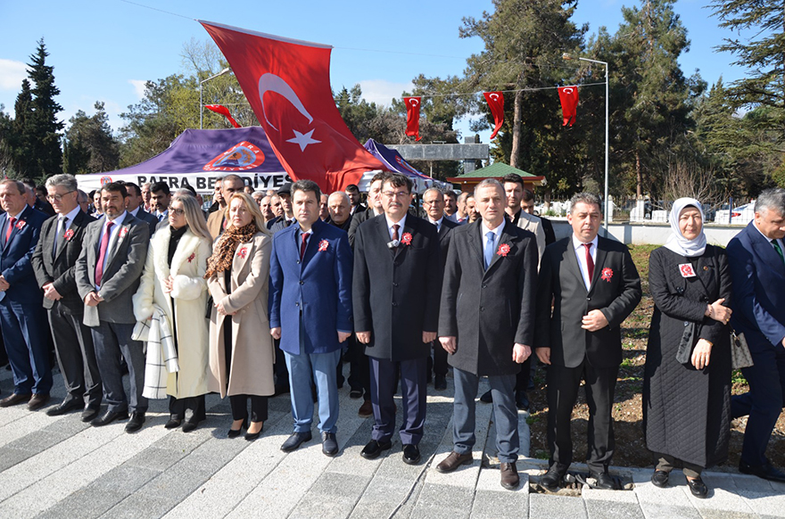 18-mart-canakkale-zaferi-ve-sehitler-gununde-bafrada-sehitler-dualarla-anildi-9.jpg