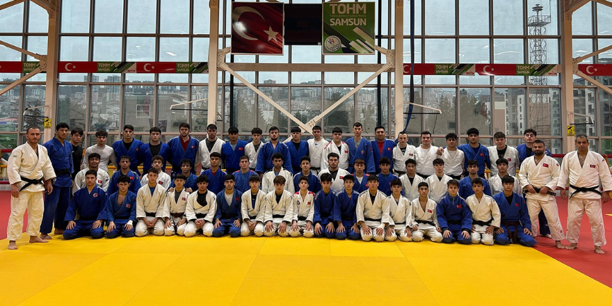 Judo Ümit Milli Takım kampı Samsun'da devam ediyor