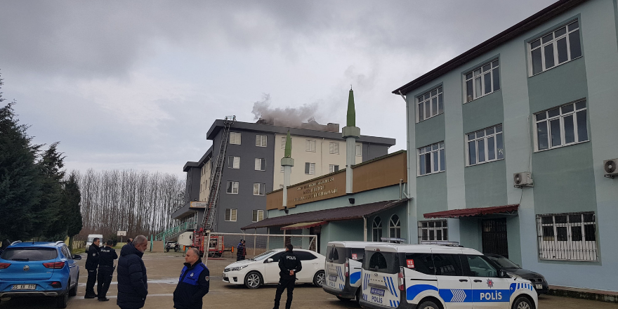 Samsun'da Pansiyon Bacasında Yangın