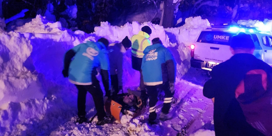 Sağlık Ekipleri Sinop’ta Karlı Yolları Aşarak Hastalara Ulaştı