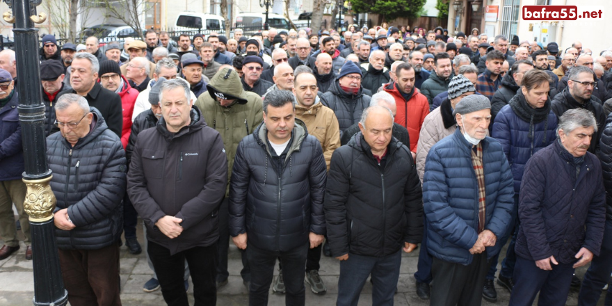 Eğitimci Yaşar Önbaş Son Yolculuğuna Dualarla Uğurlandı