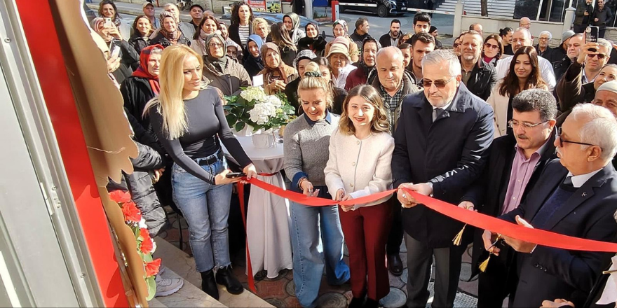 Vatan Eczanesi, Bafra’da Açılış Töreniyle Hizmete Girdi