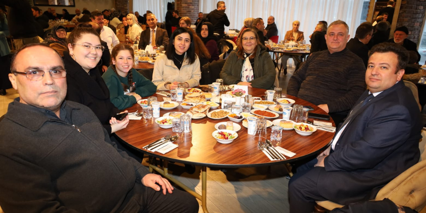 bafra-kaymakamligindan-sehit-aileleri-ve-gazilere-iftar-yemegi-verildi-18.png