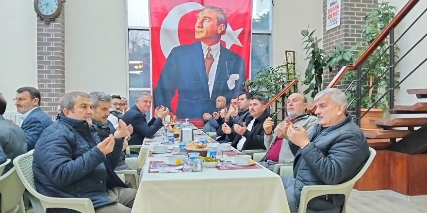 bafrada-ciftciler-iftarda-bulustu-2.jpg