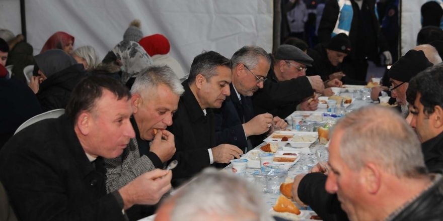 bafrada-iftar-cadirinda-birlik-ve-beraberlik-bulusmasi-003.jpg