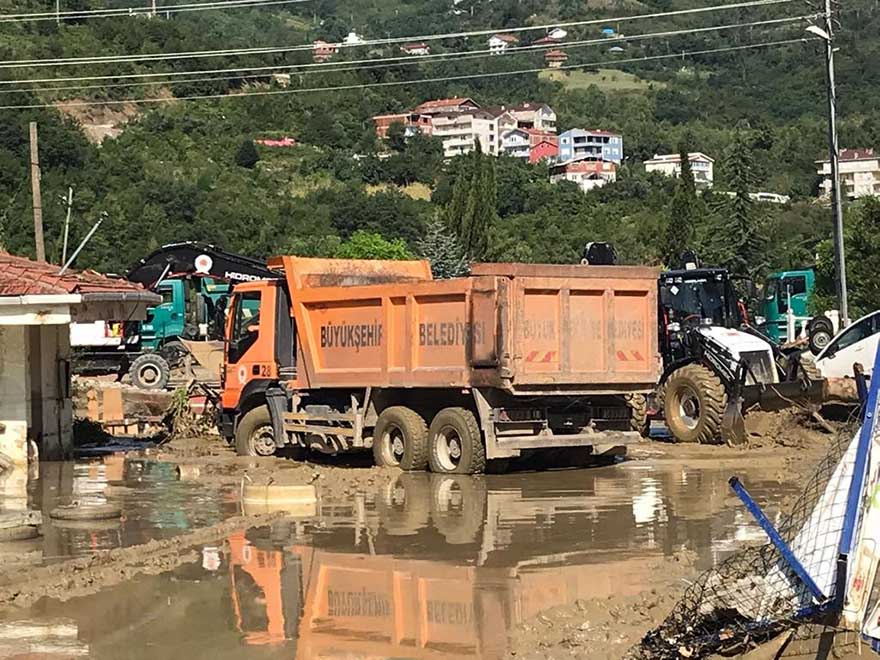 bakan-karaismailoglundan-samsunlulara-tesekkur-2.jpg