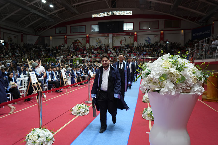 samsun-universitesi-450-mezun-verdi-3.jpg