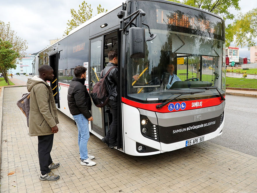 samsunda-yeni-koruklu-otobusler-yollarda-3.jpg