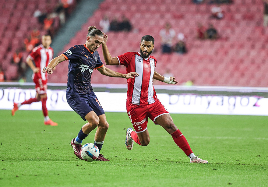 samsunspor-rams-basaksehiri-2-0-maglup-etti-2.jpg