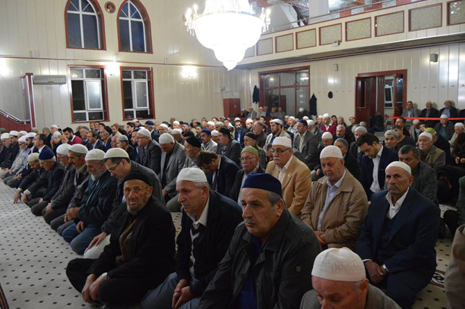 yeni-cami-sabah-namaz.jpg